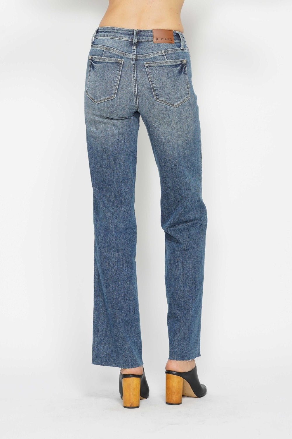 Jean droit gainant taille haute Judy Blue