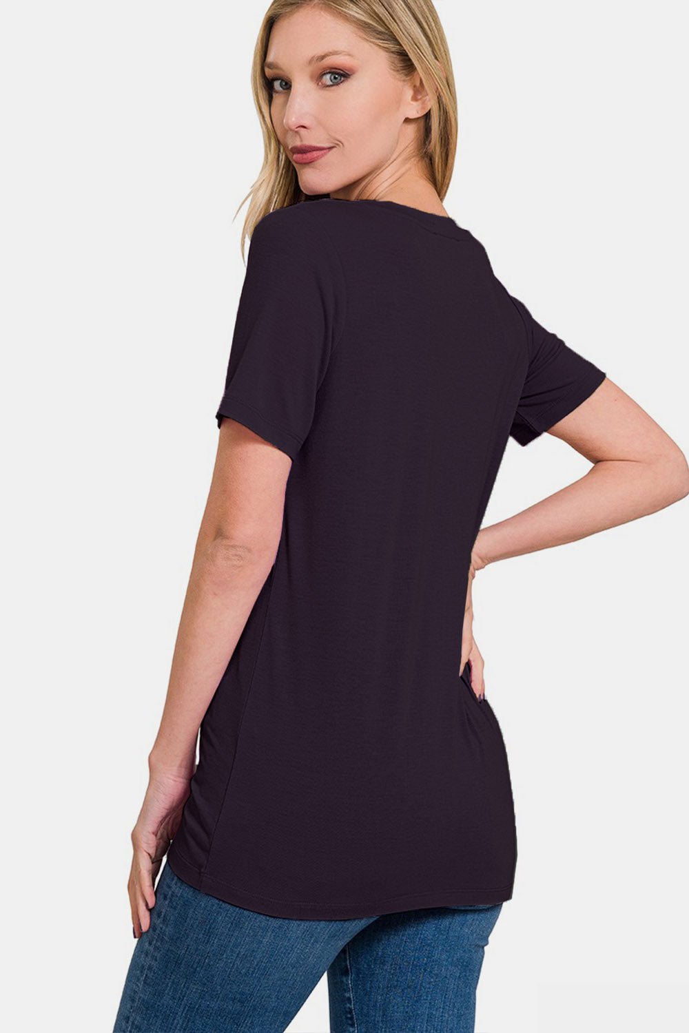 V-neck short sleeve T-shirt