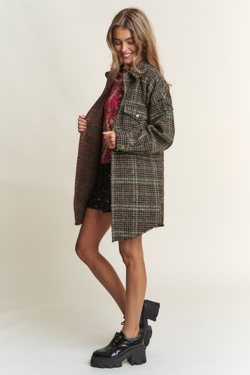 J.NNA - Veste longue à carreaux contrastés en tweed à boutons-pression